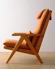 PACE PERSONAL CHAIR 069 (WOOD ARM)