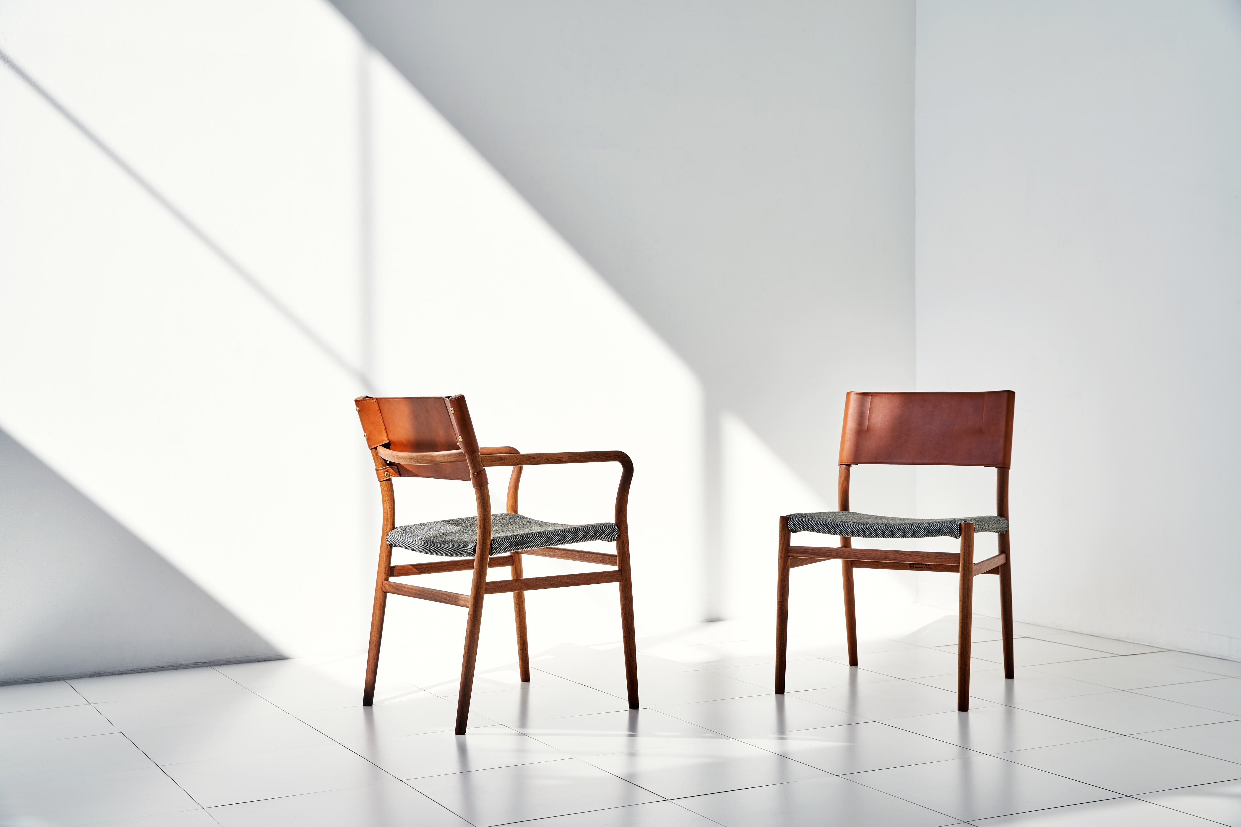 YU UC4 DINING CHAIR